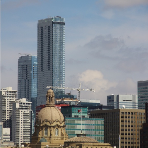 Hi I’m Anton, Bundle 2 or more items & get 20% off - Picture 4 of 4